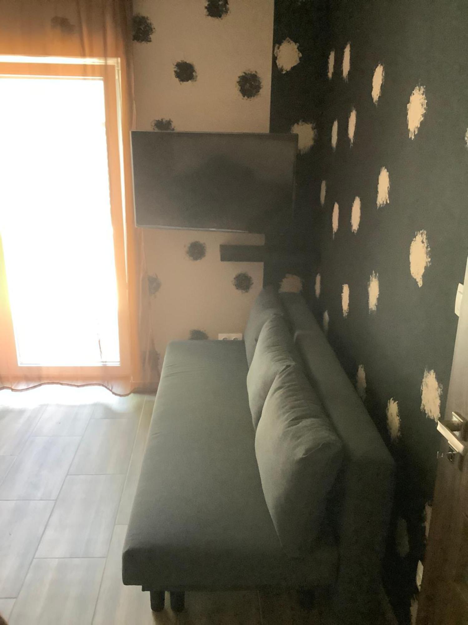 Zr9 Apartment Zamardi Luaran gambar